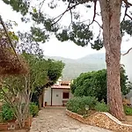 Indipendente Con Patio Giardino E Parcheggio