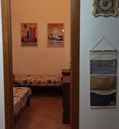 Dom wakacyjny Indipendente Con Patio Giardino E Parcheggio Castelluzzo