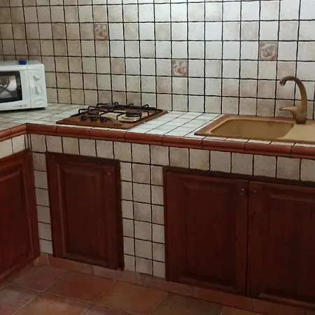 Indipendente Con Patio Giardino E Parcheggio Dom wakacyjny *